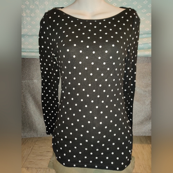 Old Navy Tops - Old Navy Polka Dot Top